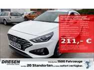 Hyundai i30, 1.0 cw Trend 2-Zonen Mehrzonenklima, Jahr 2023 - Mönchengladbach