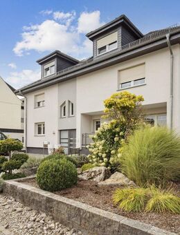 Erstbezug nach Renovierung: Helle Wohnung in Waldbrunn-Hintermeilingen! - Waldbrunn (Westerwald)