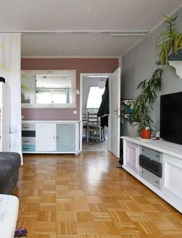 3-Zimmer-Dachgeschosswohnung mit großer Loggia und modernem Tageslichtbad! - Dortmund