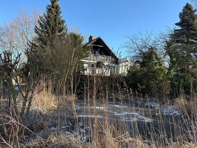 Modernes Wohnhaus am Landschaftsschutzgebiet!