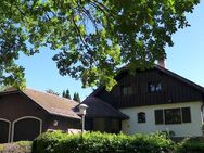 Idyllischer Lebensraum im Süden von Bayreuth: Einfamilienhaus mit Einliegerwohnung in Massivbauweise - Bayreuth