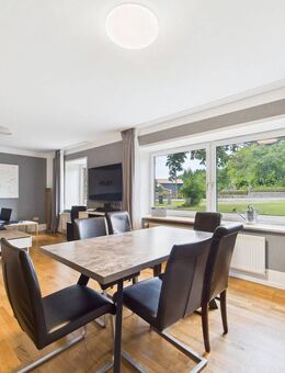 Bosau: Natur PUR - tolle Wohnung in 2-Familienhaus mit Gartennutzung - Bosau