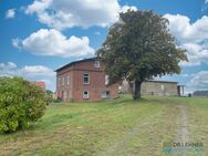 Tierhaltung Möglich! Idyllisches Grundstück mit geräumigen ZFH und Scheune auf ca. 1,8 ha! - Amt Neuhaus