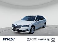 Skoda Superb, 2.0 TDI Combi Style, Jahr 2023 - Darmstadt