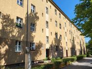 Kapitalanleger aufgepasst! Helle Zwei-Zimmer-Eigentumswohnung mit Balkon nahe Treptower Park! - Berlin
