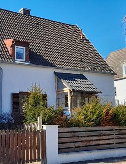 PROVISIONSFREI Gut gelegene DHH in Fasangarten, 5 min zur S-Bahn! - München