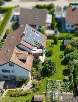 Wohnhaus mit drei Wohneinheiten, großem Garten und solider Ausstattung - Heidenheim (Brenz)