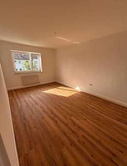 Helle 2-Zimmer-Wohnung in Amberg - Amberg