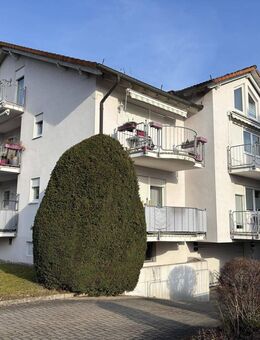Traumhafte Bergsicht - Modernes Wohnen in einzigartiger Maisonettewohnung - Teningen