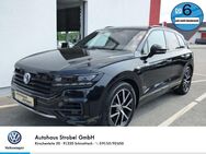 VW Touareg 3.0 V6 TDI DSG 4M "BLACK STYLE" R-Line Luft Leder Pano LED-Matrix Kamera - Schnaittach