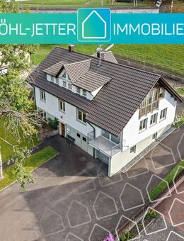 Sonniges, gepflegtes Ein-/Zweifamilienhaus mit großem Grundstück in Nusplingen! - Nusplingen