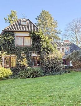 Großes Familienhaus mit herrlichem Grundstück in bester Villenlage von Blankenese - Hamburg