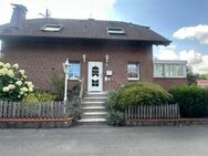 Exklusives Einfamilienhaus mit separater Einliegerwohnung und viel Platz für ihren Fuhrpark - Iserlohn