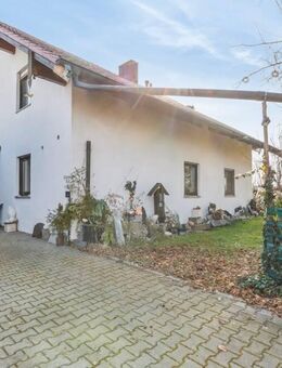Einfamilienhaus in ruhiger Lage mit großer Doppelgarage - Rain (Regierungsbezirk Niederbayern)