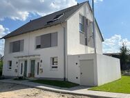 Ihr neues Eigenheim bald bezugsfertig: Nur noch 2 Häuser verfügbar! Neubau ab 3.455 €/m² - Langensendelbach