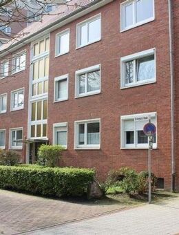 Ein Traum: Charmante 3-Zimmer-Wohnung mit Balkon und Wasserblick - Emden