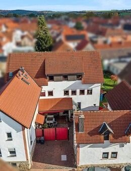 3 Häuser, 1 Grundstück: 448 m² Wohnfläche zum Selbst bewohnen bzw. Vermieten in Nieder-Weisel - Butzbach (Friedrich-Ludwig-Weidig-Stadt)