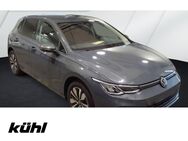 VW Golf, 2.0 TDI 8 VIII Move APP, Jahr 2024 - Gifhorn