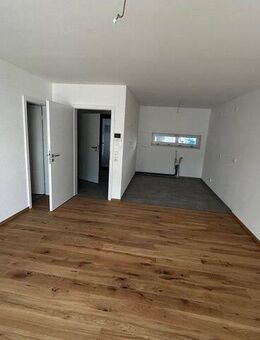Charmante 2-Zimmer Wohnung zu vermieten - Deggendorf