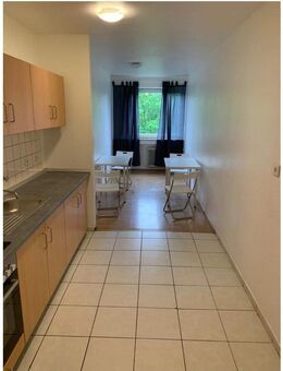 Gut geschnittene Etagenwohnung mit Balkon und Stellplatz - ideale Kapitalanlage - Ahlen