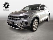 VW T-Roc, 1.5 l TSI Style, Jahr 2022 - Heilbronn