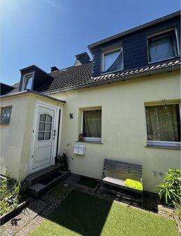 !!Handwerker aufgepasst!! renovierungsbedürftige ETW mit Einfamilienhaus-Charakter in Aachen-Forst - Aachen