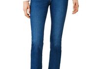 s.Oliver Bootcut-Jeans BEVERLY in Stretch-Qualität, mit Nieten an den Taschen