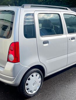OPEL AGILA 1.2 ORG. 45 TKM MIT SCHECKHEFT 1.HAND TÜV NEU - Sundern (Sauerland) Zentrum