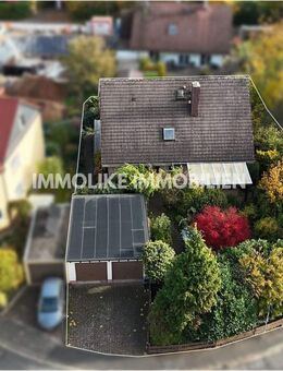 Geräumiges Haus mit zwei Wohneinheiten, Garten und Doppelgarage - ideal für Familien oder Anleger - Alzenau