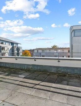 Attraktives Einfamilienhaus in Stadtrandlage von FN, als Reihenhaus erbaut. - Friedrichshafen