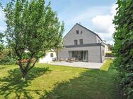 "Einfamilienhaus mit separater Einheit - flexibel nutzbar" - Augsburg
