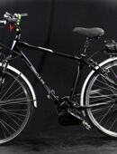 Ein E-Bike die Strasse und Du, mit HERCULES, B24/194 in 5000