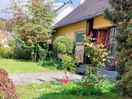 gepflegtes Ein-/Zweifamilienhaus mit großem Garten in Igel - Igel