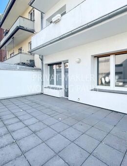 Zentral und großzügig wohnen ++ Renovierte 140 m² / Dachterrasse/ Eichenparkettboden - Mönchengladbach