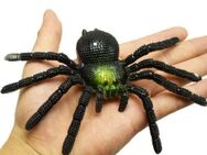 Fake Spinne Gummi Künstliche Vogelspinne Witz Scherz Streich Spielzeug 15x9cm  8,90 €* - Villingen-Schwenningen