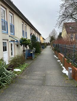 SEHR GEDIEGEN - Neuenhagen (Berlin)