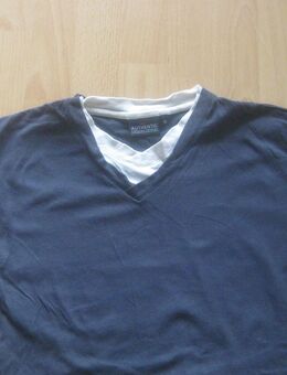 1 warmes, zweifarbiges T-Shirt in Größe "M" - Thedinghausen