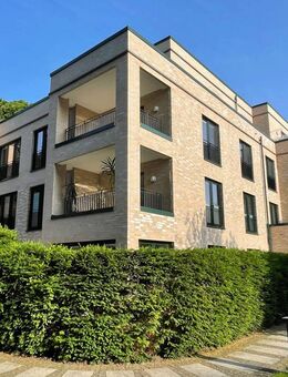 Ruhige Neubauwohnung in rückwärtiger Nachbarschaft der weißen Säulenvilla der Elbchaussee - Hamburg