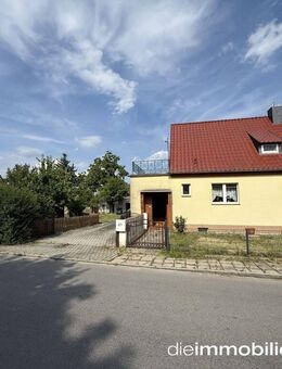 Gemütliche Doppelhaushälfte auf dem Land zu verkaufen - Luckau