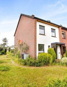 Ritterhude: Renoviertes Reihenendhaus mit Garten und Garage in familienfreundlicher Lage - Ritterhude