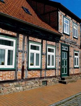 Dachgeschoßwohnung in beliebter Wohnlage von Hagenow, zentrumsnah - Hagenow
