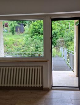Gartenliebhaber aufgepasst! Gehobene 3-Zi-Wohnung mit EBK,Balkon plus Idyllik-Garten in ruhiger Lage, Stuttgart-Wangen - Stuttgart