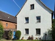 Großes sanierungsbedürftiges Ein- bzw. Mehrfamilienhaus mit viel Potenzial - Balgstädt