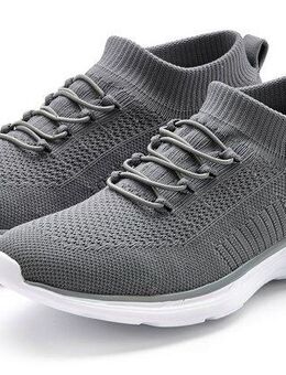LASCANA Slipper, Halbschuh, ultraleicht und bequem, Sneaker zum Reinschlüpfen mit elastischen Schnürbändern VEGAN