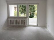 Geräumige 3-Zimmer-Wohnung mit Balkon in grüner Lage - Bielefeld