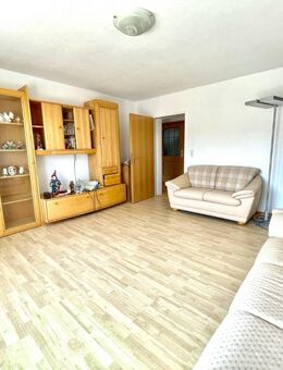 Teilmöblierte 4-Zimmer-Wohnung mit Balkon und KFZ-Stellplatz in beliebter Lage von Rheinfelden. - Rheinfelden (Baden)