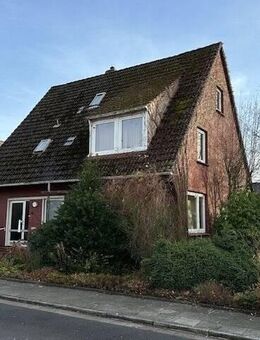 Großes Einfamilienhaus mit großem Grundstück in ruhiger Wohnlage von Norden - Norden