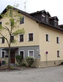 Ehemalige Gaststätte mit Ausbaupotenzial: Wohnen, Feiern & Urlaub machen im Herzen des Altmühltals! - Treuchtlingen