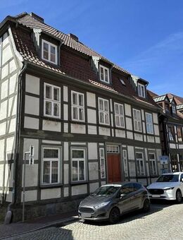 Mehrfamilienhaus in attraktiver Innenstadtlage nahe dem Warener Stadthafen mit Nebengelass & Innenhof offenbart eine Menge Potential - Waren (Müritz)