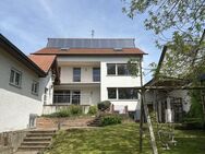 Wohnhaus mit großem Garten und Garage in Flehingen - Oberderdingen